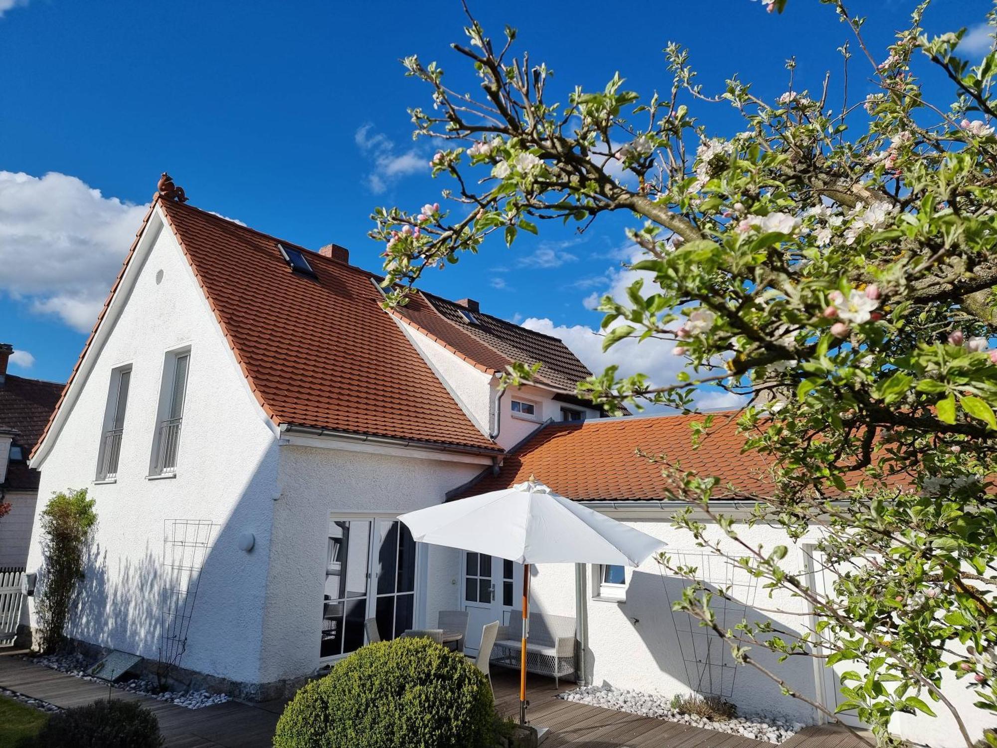Villa Ferienhaus Rosengarten à Selb Extérieur photo